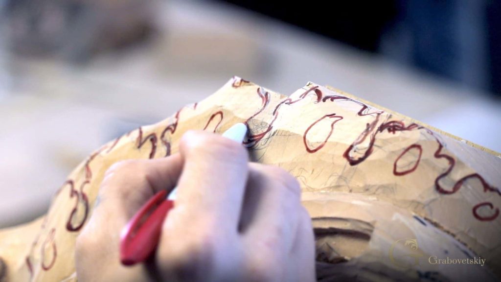 Woodcarving School | Learn to carve in Carving in Grinling Gibbons Style with Alexander Grabovetskiy at Online School of Woodcarving | Woodworking https://schoolofwoodcarving.io