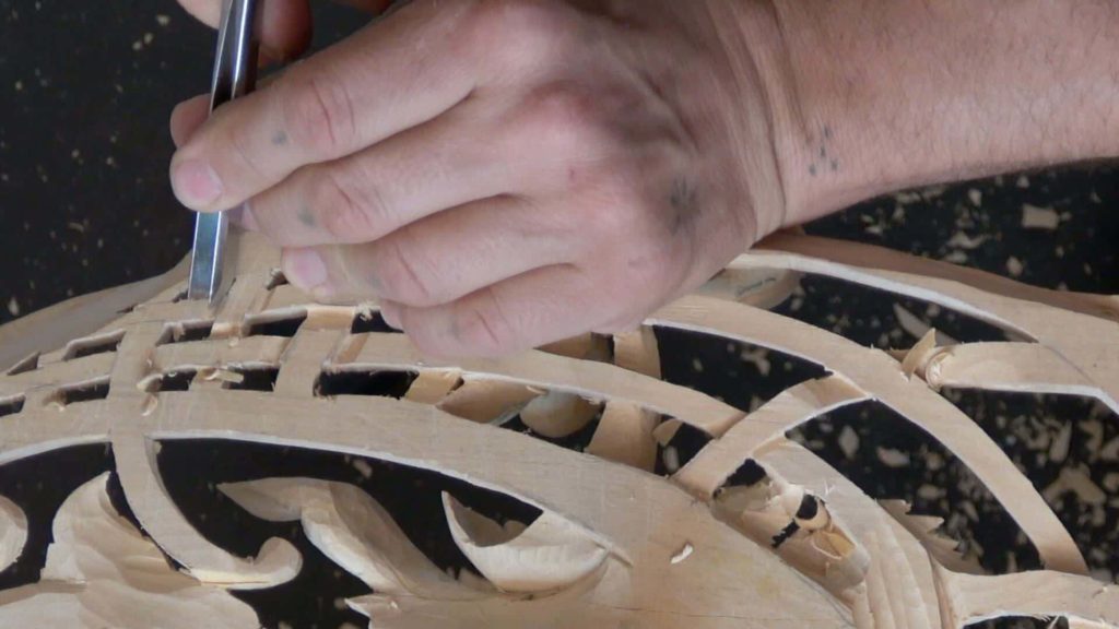 wood carving, Woodcarving, Hashemi Flowers, Foliage carving, carving leaves in wood, wood carving leaf patterns, carving leaves in wood, flower carving, carving flowers, wood carving flower patterns, wooden carved flowers, hand carved flowers, floral carving designs, Floral carving, hand carved flowers, hand carved wooden flowers, learn to carve flowers, learn to carve flowers in wood, How to carve basic flower,
