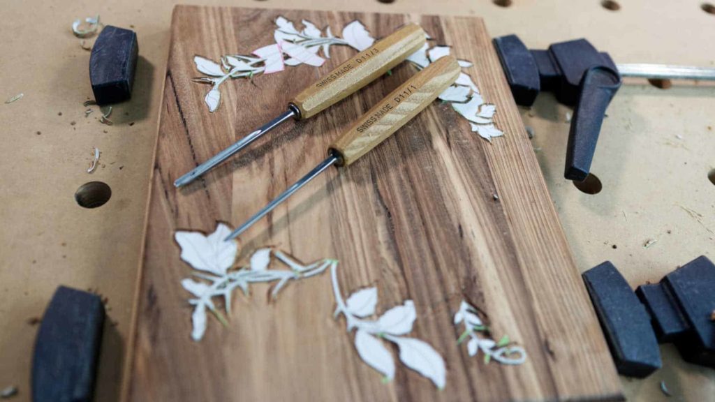 Real Gopher wood - Acacia- Olive Wood Woodcarving. How to Carve Box for a Bible with a Lily Flower