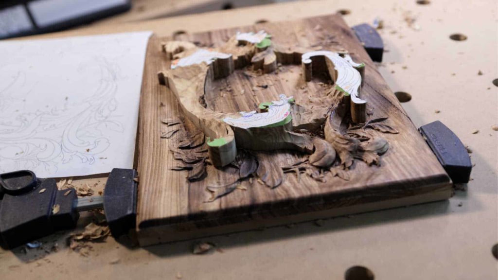 Real Gopher wood - Acacia- Olive Wood Woodcarving. How to Carve Box for a Bible with a Lily Flower