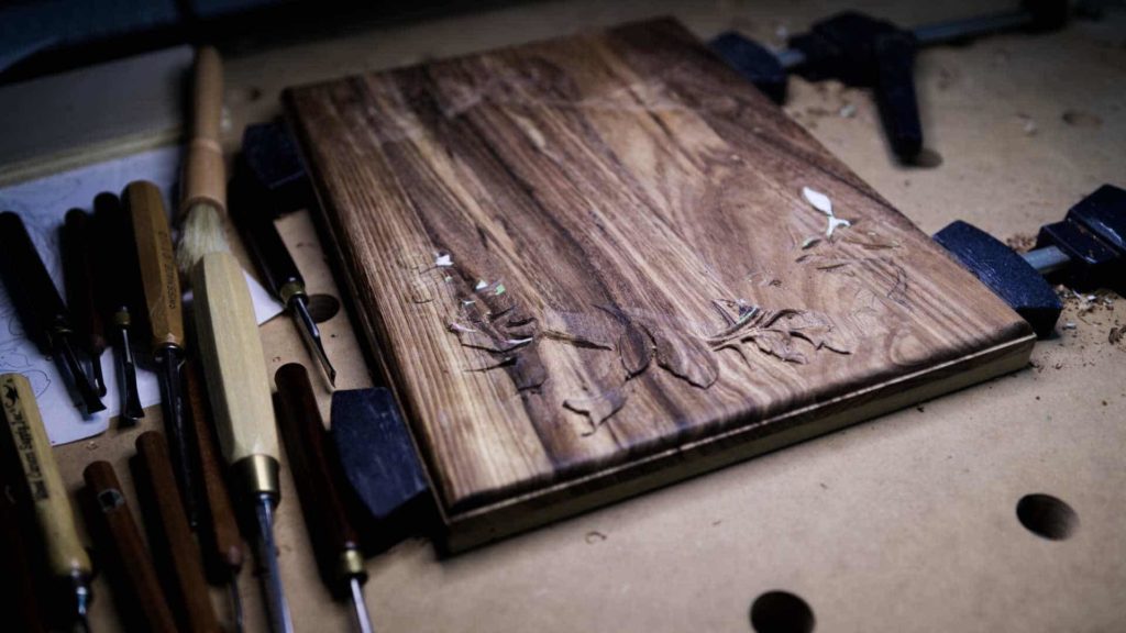 Real Gopher wood - Acacia- Olive Wood Woodcarving. How to Carve Box for a Bible with a Lily Flower