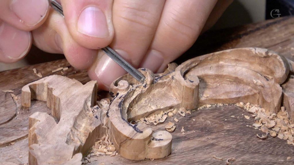 Real Gopher wood - Acacia- Olive Wood Woodcarving. How to Carve Box for a Bible with a Lily Flower