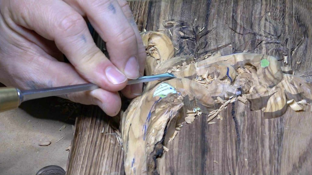 wood carving, Woodcarving, Hashemi Flowers, Foliage carving, carving leaves in wood, wood carving leaf patterns, carving leaves in wood, flower carving, carving flowers, wood carving flower patterns, wooden carved flowers, hand carved flowers, floral carving designs, Floral carving, hand carved flowers, hand carved wooden flowers, learn to carve flowers, learn to carve flowers in wood, How to carve basic flower,