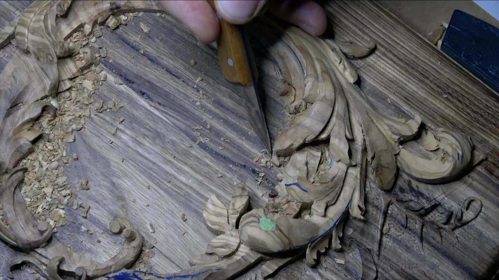 wood carving, Woodcarving, Hashemi Flowers, Foliage carving, carving leaves in wood, wood carving leaf patterns, carving leaves in wood, flower carving, carving flowers, wood carving flower patterns, wooden carved flowers, hand carved flowers, floral carving designs, Floral carving, hand carved flowers, hand carved wooden flowers, learn to carve flowers, learn to carve flowers in wood, How to carve basic flower, grabovetskiy