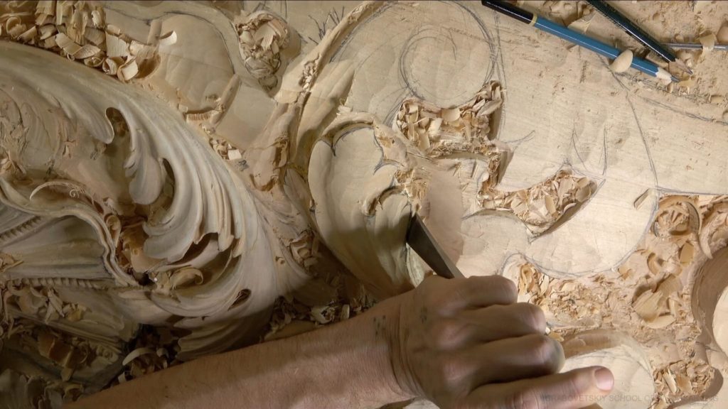 Wood Carving course Venetian inspired room