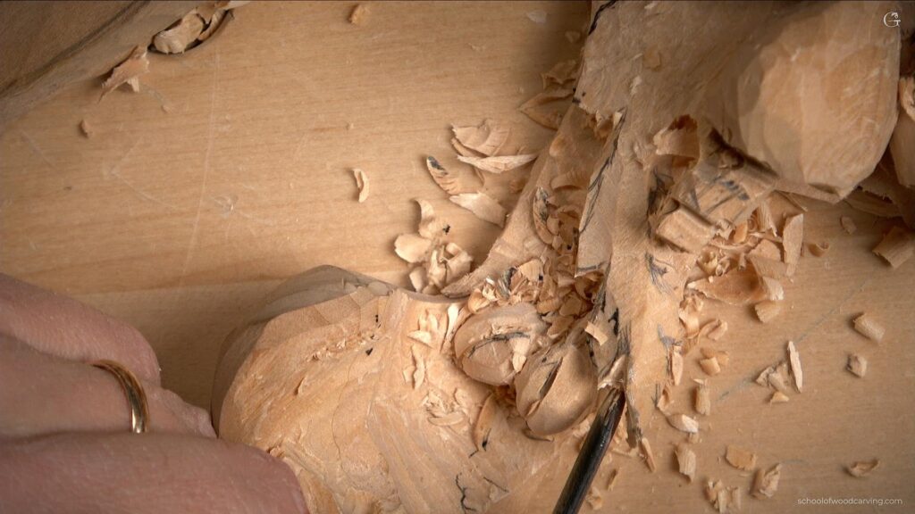 Master craftsman Alexander Grabovetskiy showcasing Grinling Gibbons style wood carving